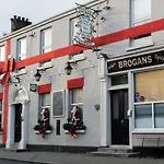 Brogans Bar & 特里姆