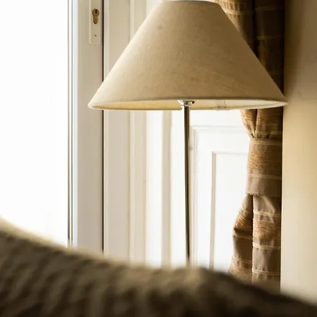 Brogans Bar & Πανσιόν