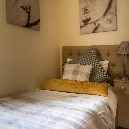 Brogans Bar & Πανσιόν Trim