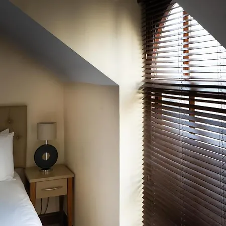 Brogans Bar & Πανσιόν