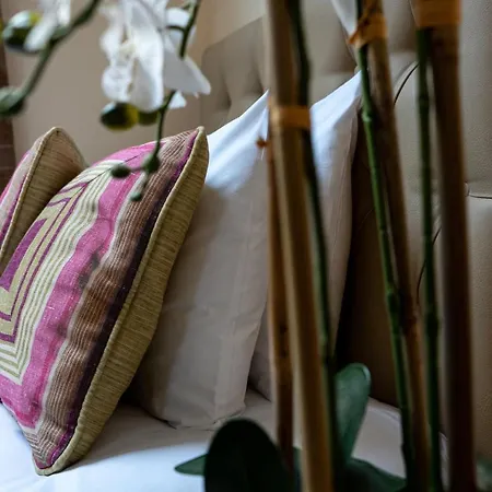 Πανσιόν Brogans Bar & 3*