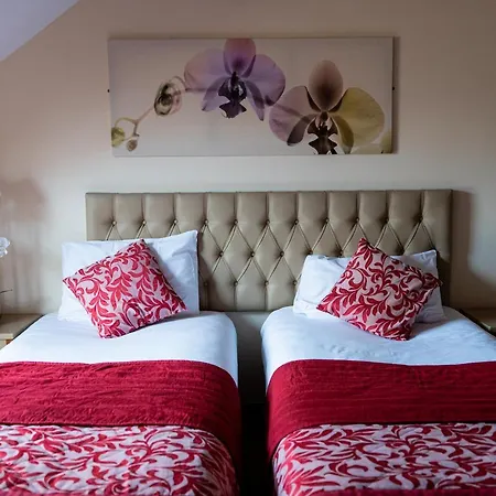 Brogans Bar & Hotel Trim