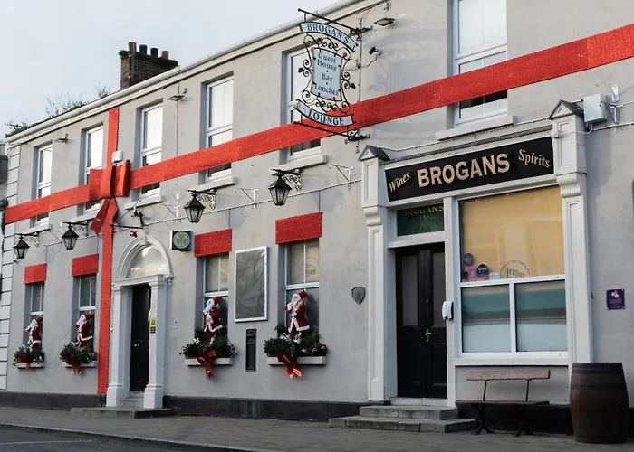 Brogans Bar & Trim
